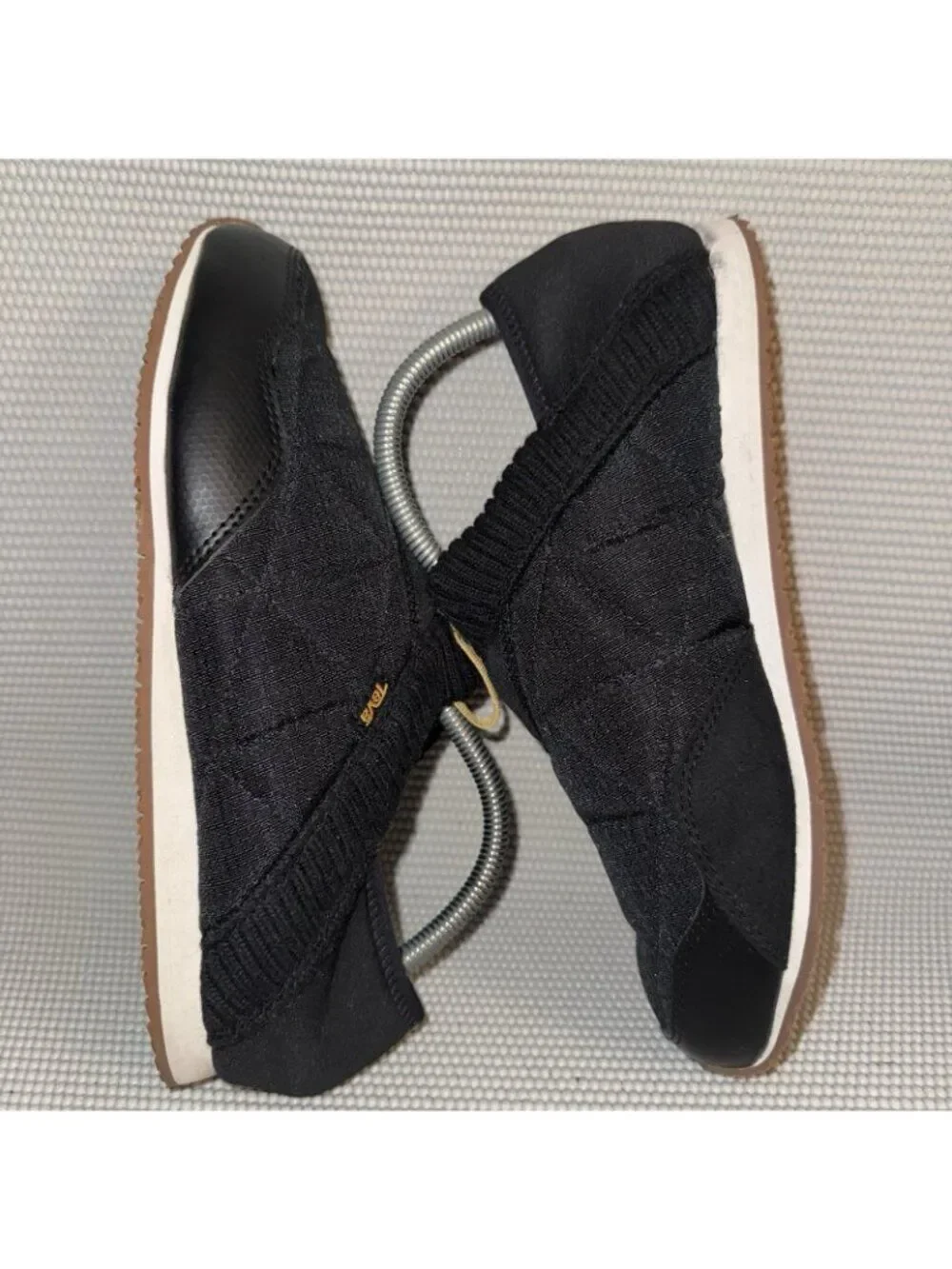 Teva ReEmber Camp Moc Unisex Comfort Quilted Slip-on Black Shoes Women Size 10